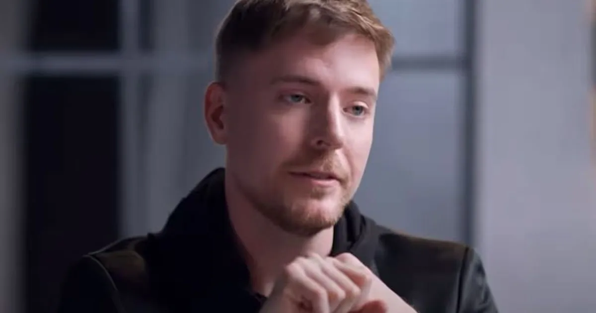 MrBeast convive desde los 15 años con una enfermedad que causa dolor abdominal intenso