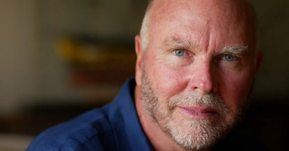 Murió Craig Venter, el científico que descifró el genoma humano y creó vida sintética