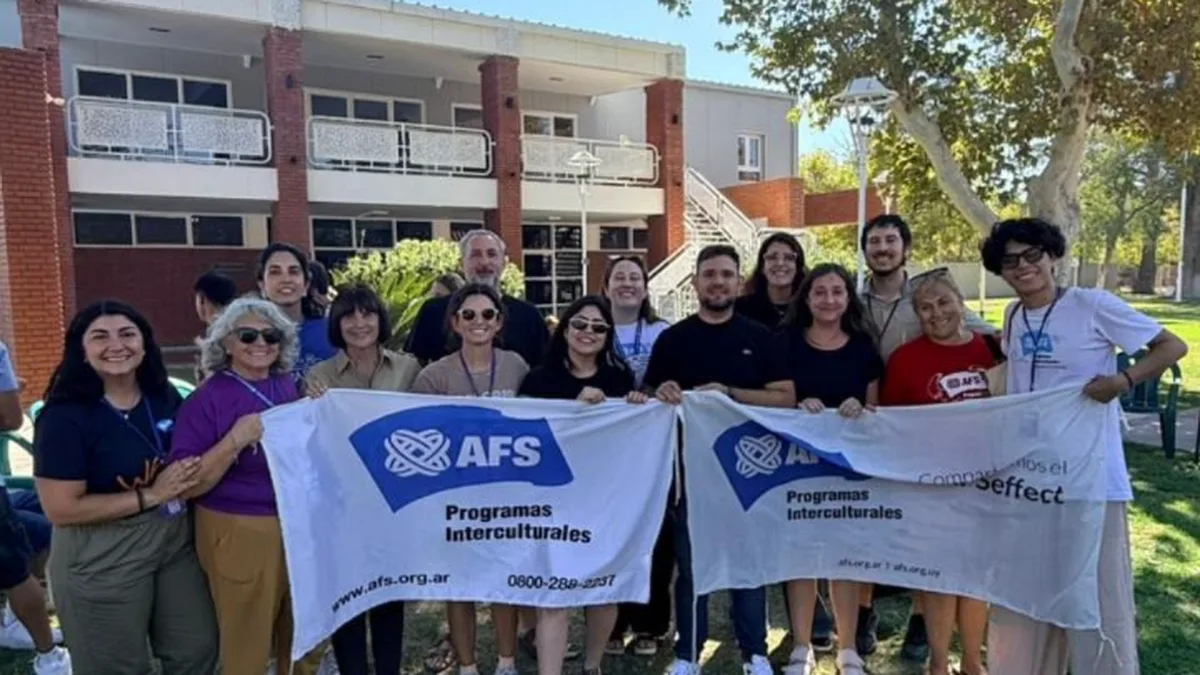AFS busca familias anfitrionas en San Juan para nueve estudiantes extranjeros