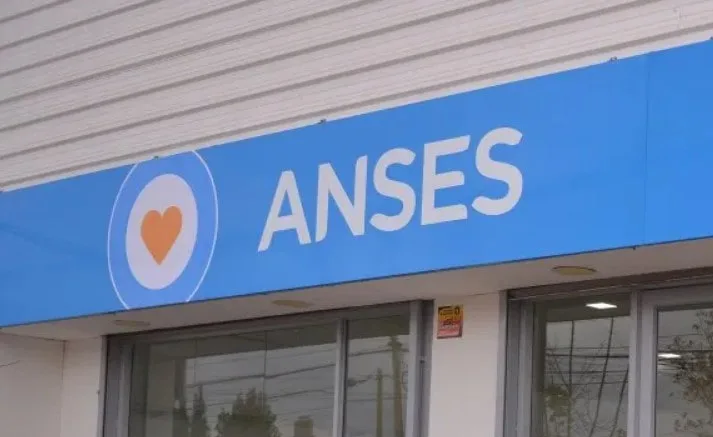 ANSES paga hoy jubilaciones mínimas y asignaciones con DNI terminado en 5
