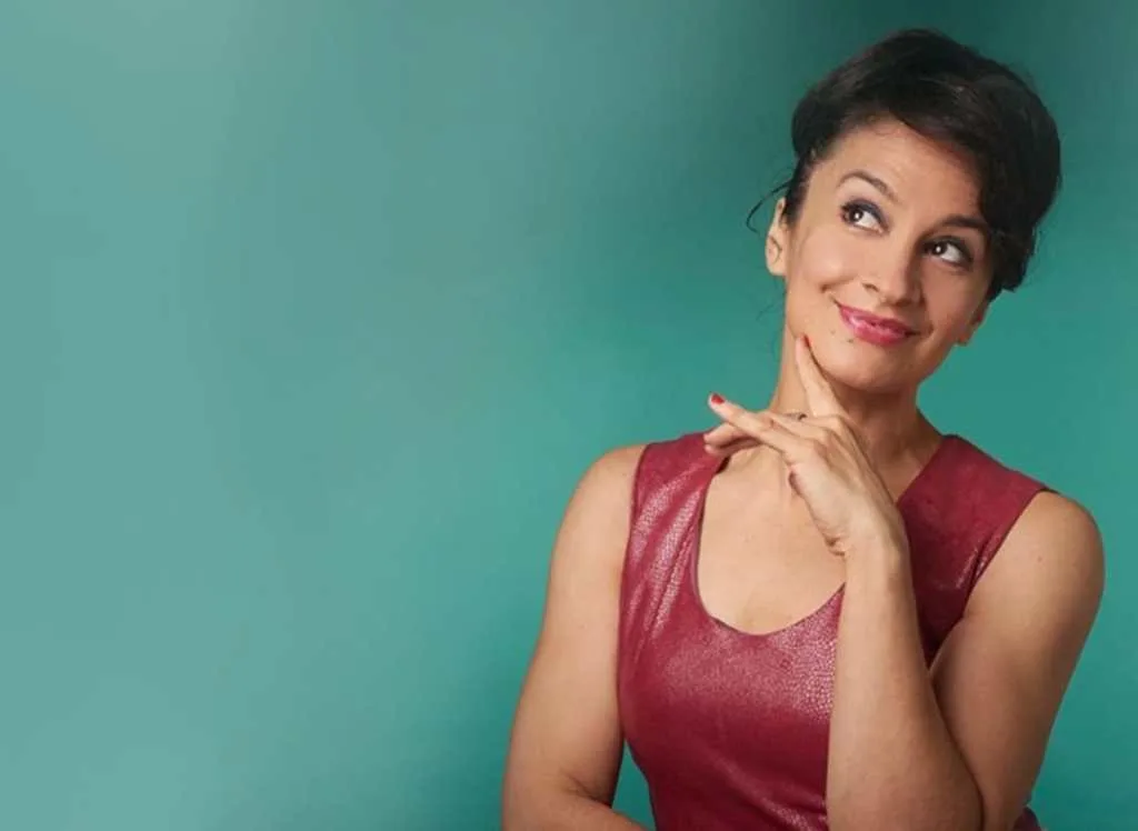 Anita Martínez presenta en Neuquén su unipersonal sobre vínculos, tiempo y humor