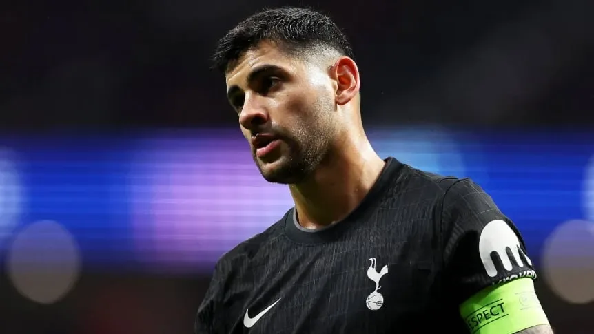 Barcelona vigila el posible descenso del Tottenham para fichar a Cristian Romero