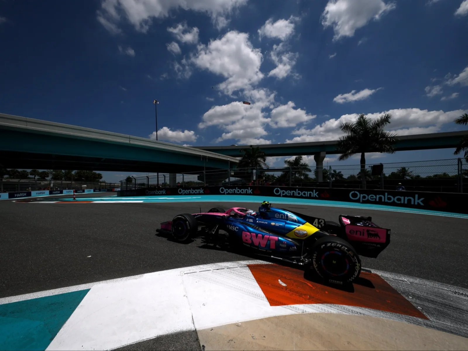 Colapinto analiza el roce con Verstappen en Miami y lamenta oportunidad perdida