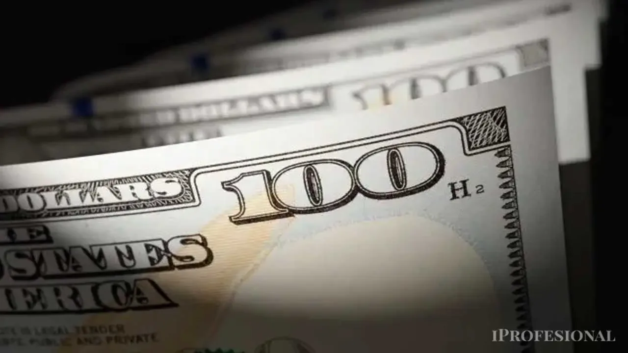 Consultoras revelan sus proyecciones para el precio del dólar en los próximos meses