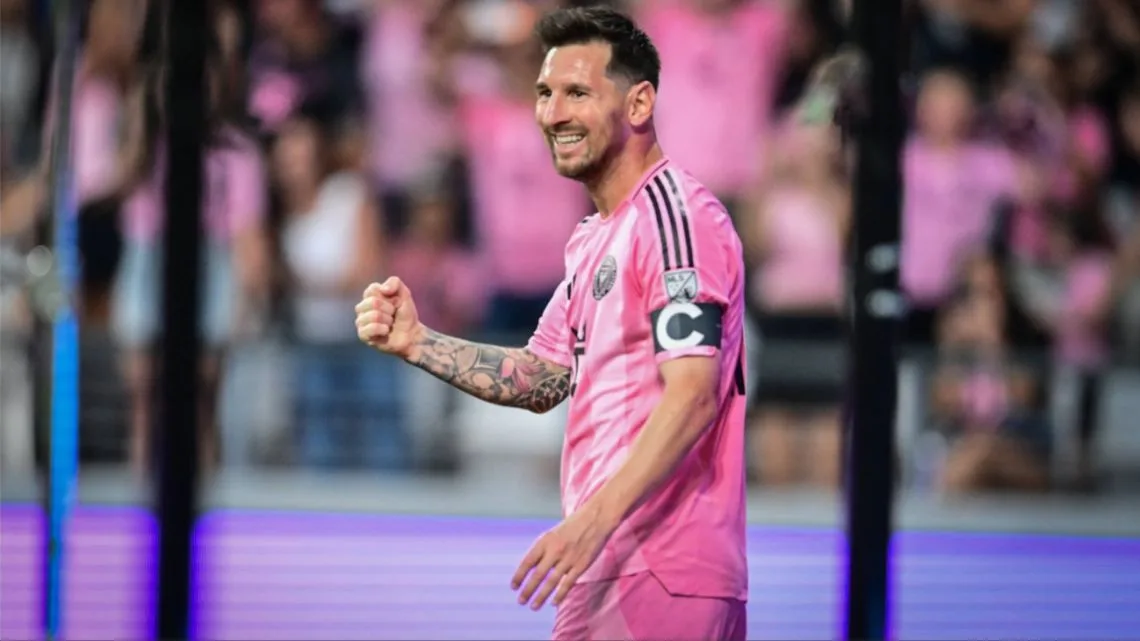 Cristiano Ronaldo, Canelo Álvarez y Messi encabezan la lista de deportistas mejor pagados