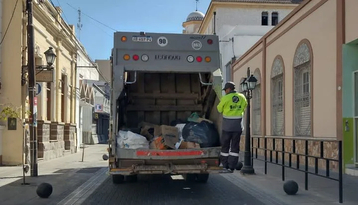 Cronograma de servicios municipales en Salta para el feriado del 25 de mayo