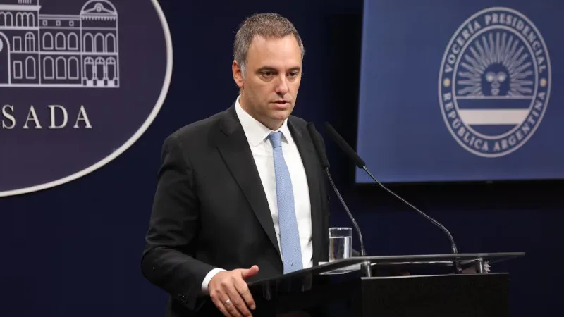 El debate sobre los sobresueldos reaparece en la política argentina con nuevas denuncias