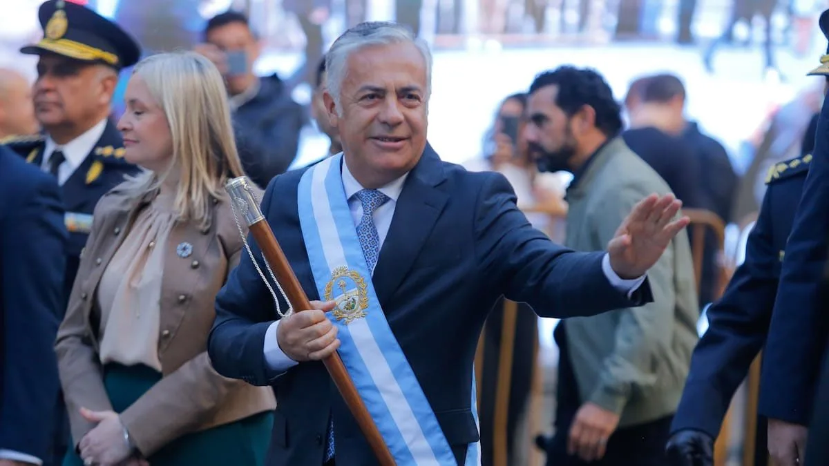 El gobernador abre las sesiones ordinarias con su balance de gestión