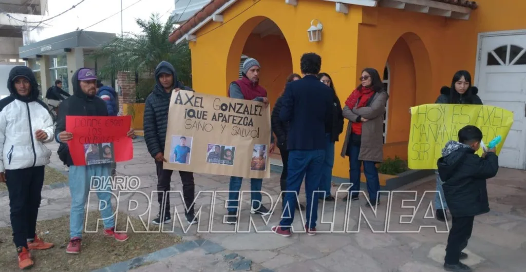Familiares de Áxel exigen justicia y esclarecimiento tras su desaparición en Fontana