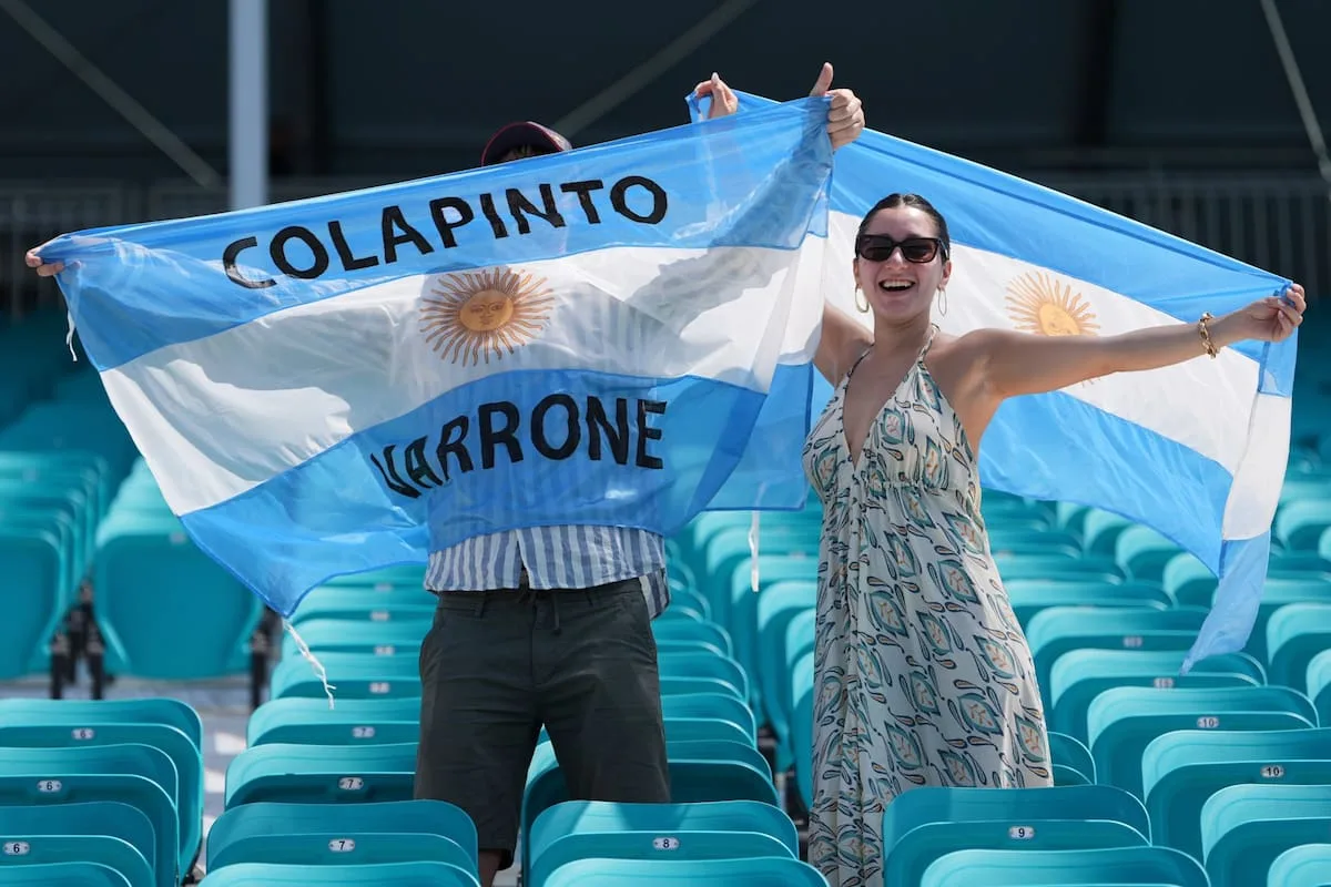 Franco Colapinto largará octavo en la sprint de Miami tras hallar mejoras en el monoplaza