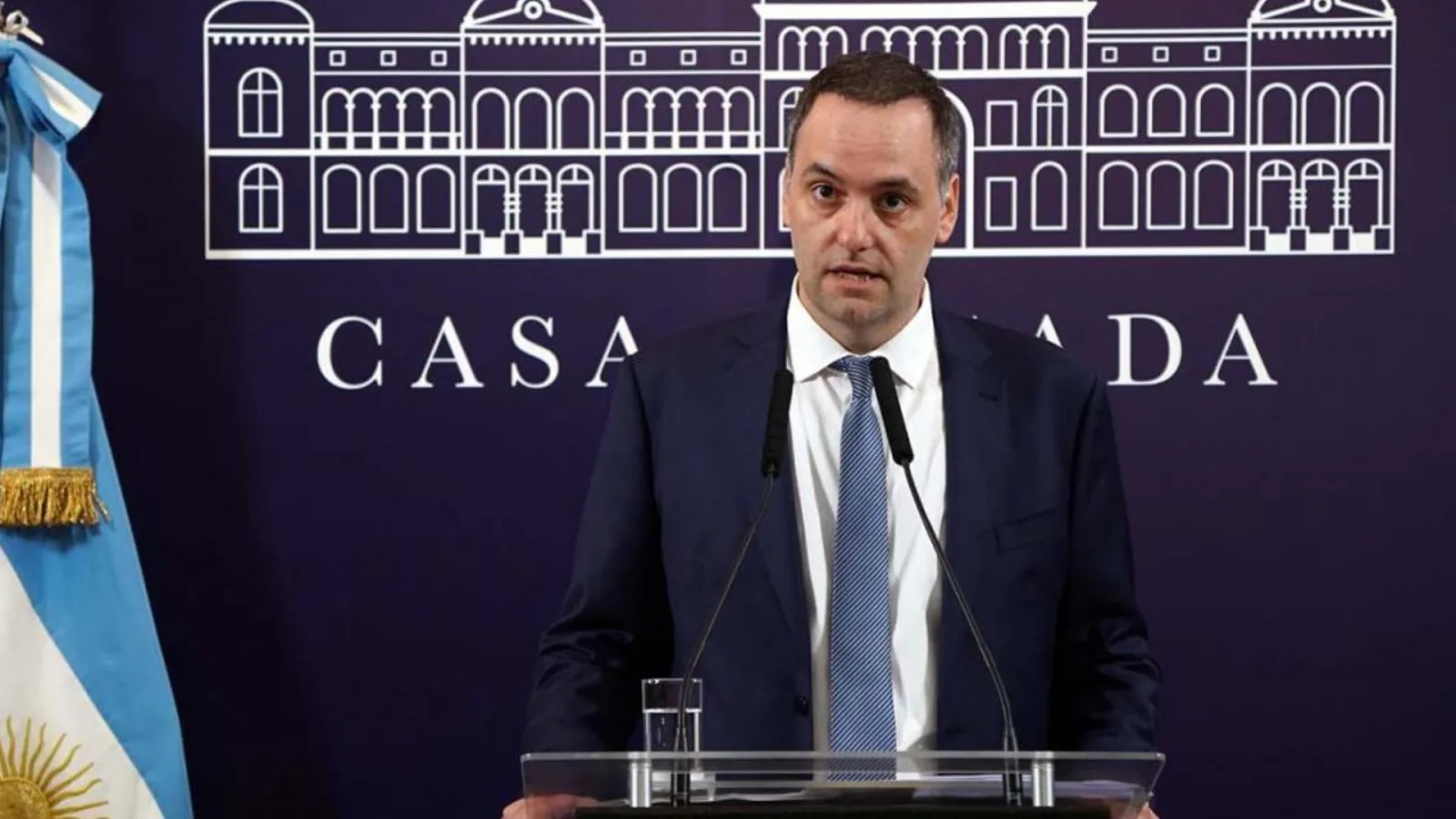 Gobierno envía al Congreso paquete de leyes con incentivos fiscales y regulación social