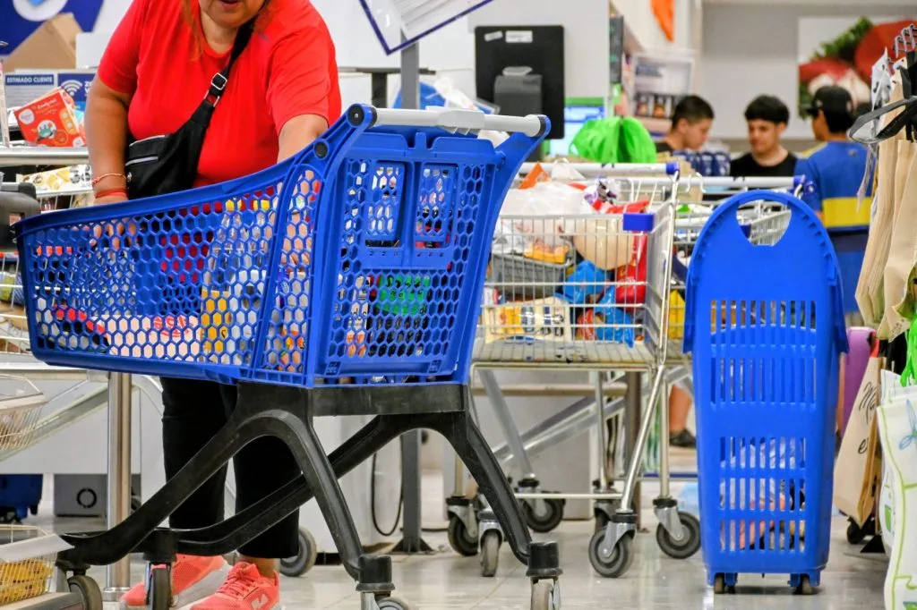 Inflación en CABA desacelera en abril con un índice del 2,5%, pero transporte sigue presionando precios