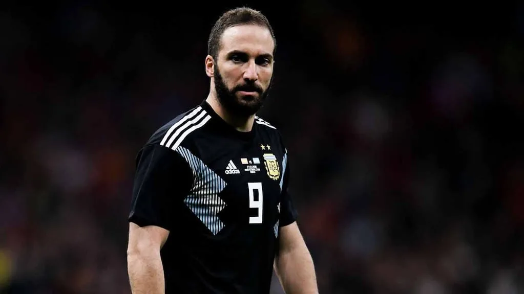 La foto viral de Gonzalo Higuaín que desató polémica por su cambio físico