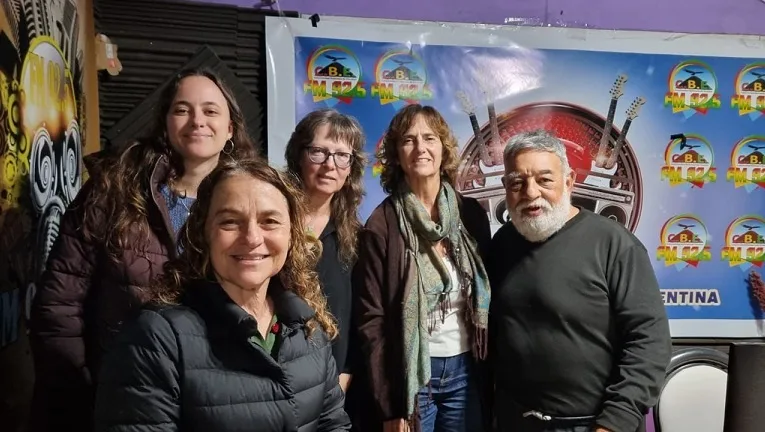 La voz de Bolivia en Escobar”: una radio que enlaza historias de migración e identidad