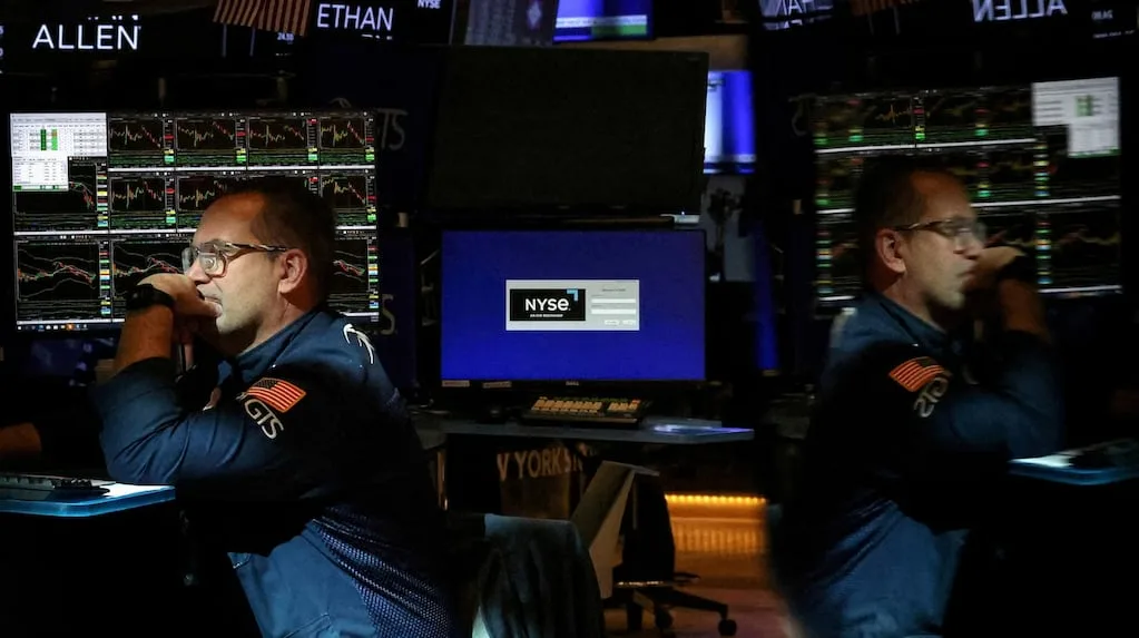 Los mercados argentinos cierran con caídas y volatilidad en Wall Street
