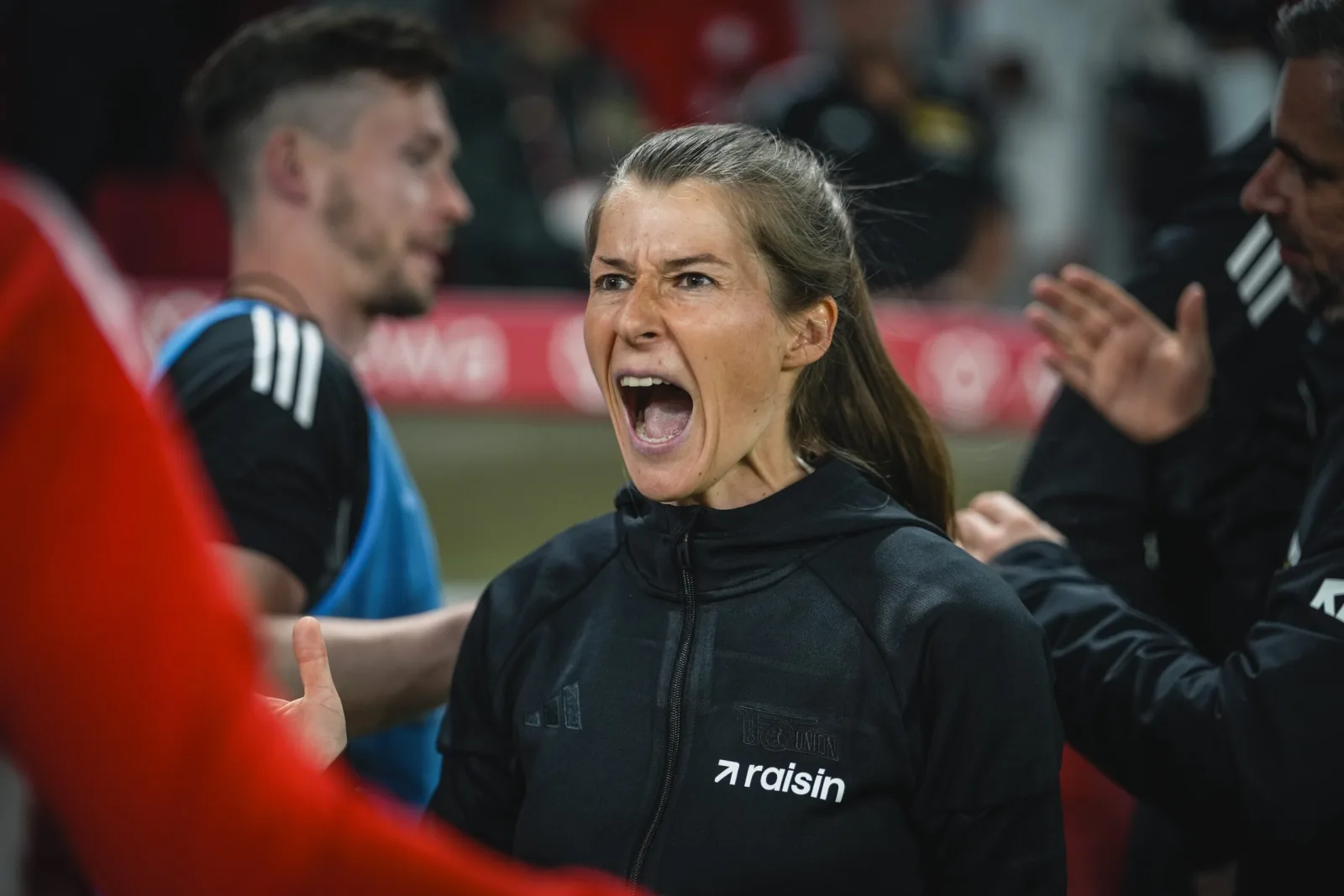 Marie-Louise Eta rompe esquemas con su primer triunfo en la Bundesliga masculina