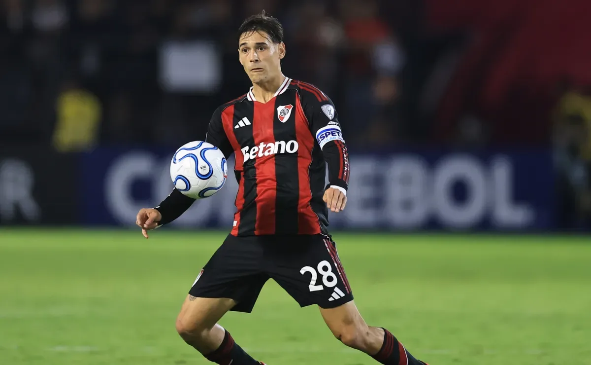 Martínez Quarta cuestiona el desempeño de River tras la victoria contra Bragantino