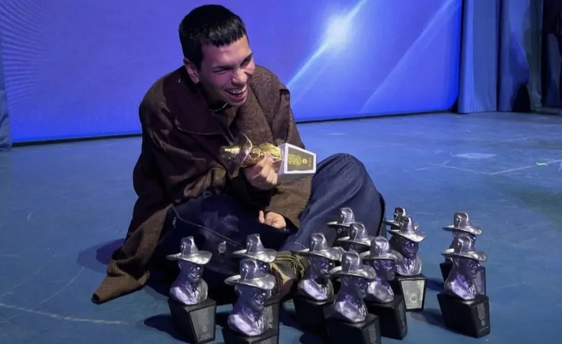 Milo J se consagra en los Premios Gardel 2026 con múltiples reconocimientos