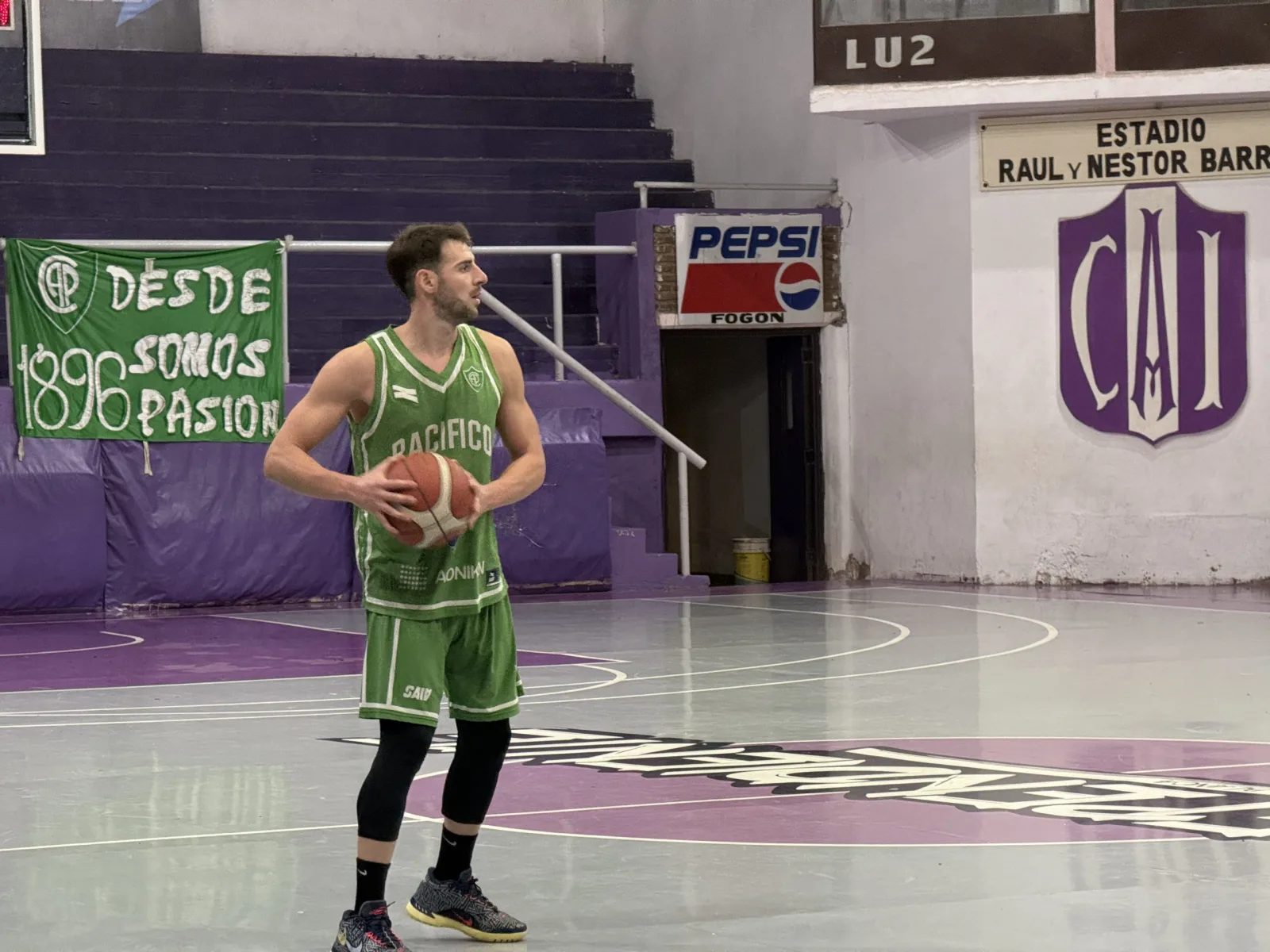 Pacífico logra un ajustado triunfo ante Independiente en un final intenso