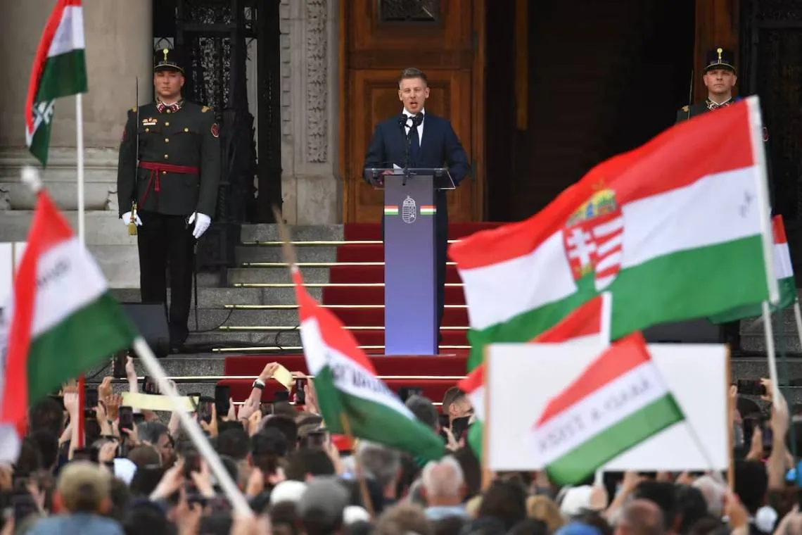 Péter Magyar asume como primer ministro de Hungría tras 16 años de gobierno de Orbán