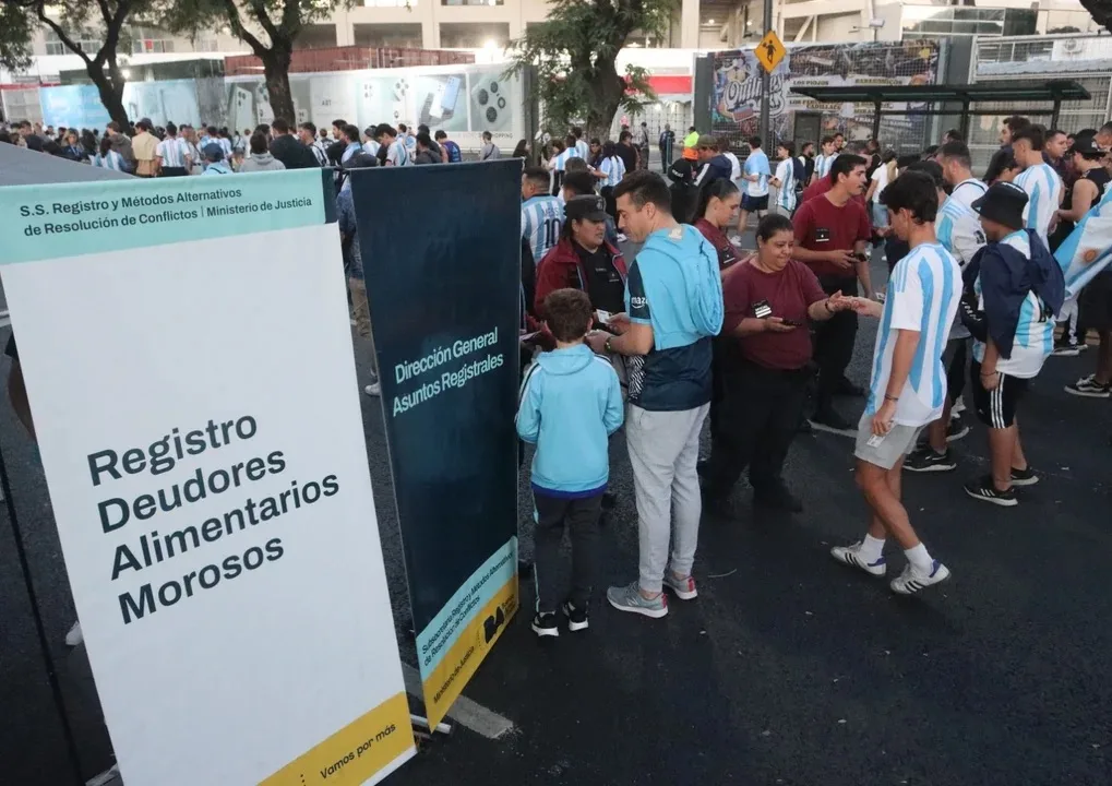 Refuerzan medidas para prohibir el acceso a estadios a personas con conductas violentas