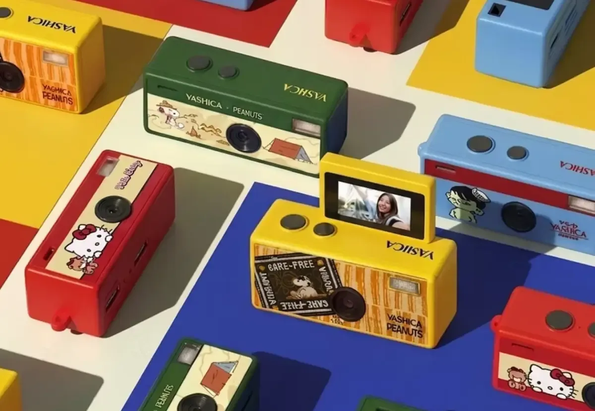 Yashica Funtastic: cámara miniature con pantalla plegable y diseños temáticos