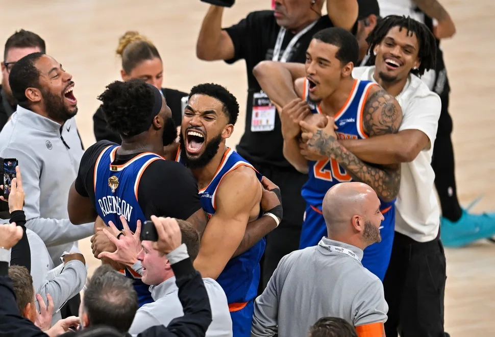 New York Knicks conquista su tercer título de la NBA después de más de cinco décadas
