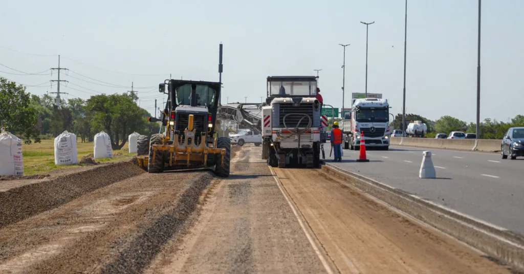 Avanza la ampliación al cuarto carril en la Autopista Buenos Aires-La Plata