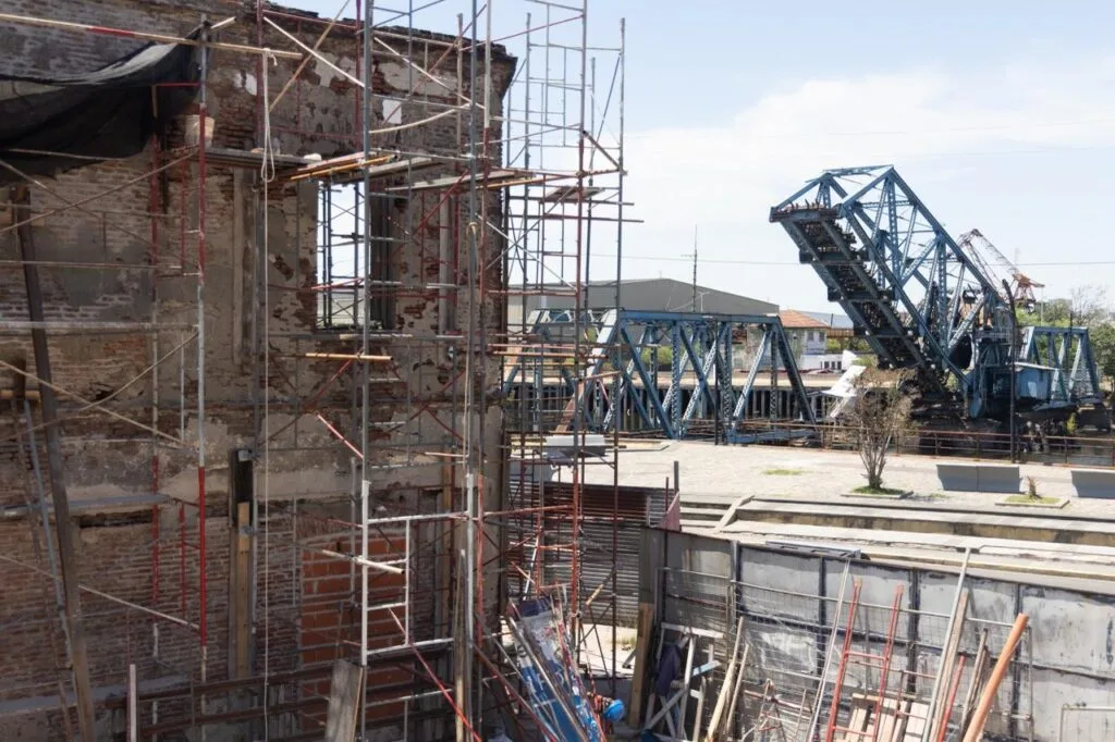 Avanzan las obras para restaurar la histórica Barraca Peña y crear un museo portuario