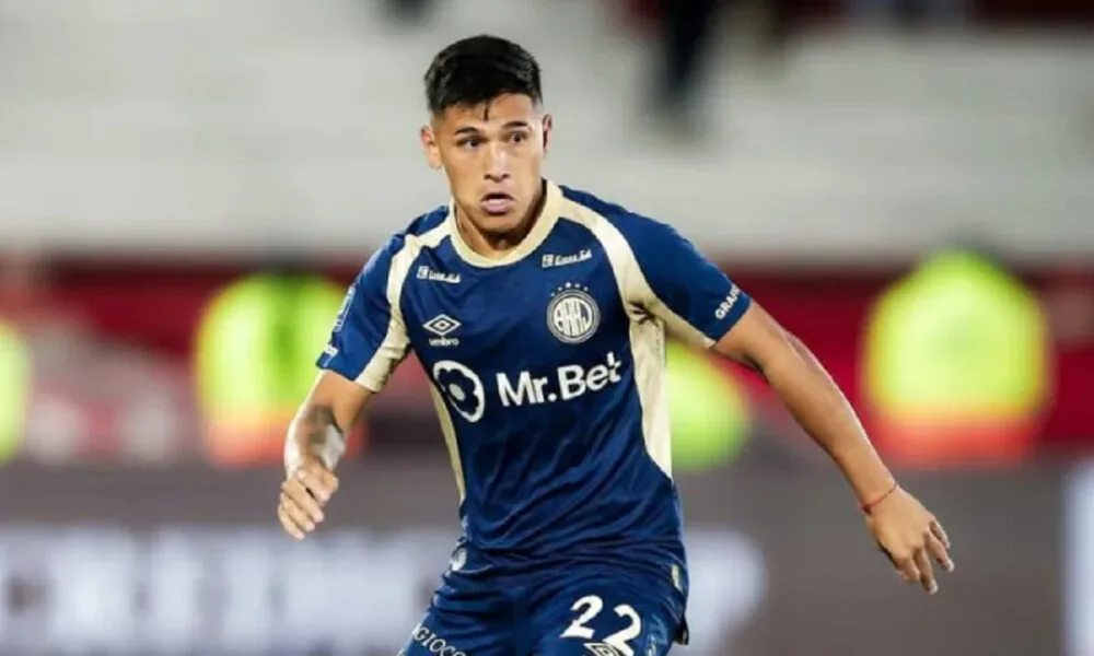 Boca cerró la incorporación de Leandro Lozano como primer refuerzo para Arruabarrena