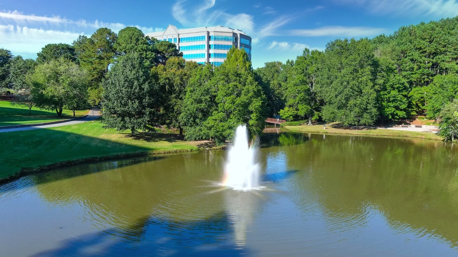 Brookhaven, el suburbio tranquilo cerca de Atlanta que destaca por su gastronomía y tiendas locales