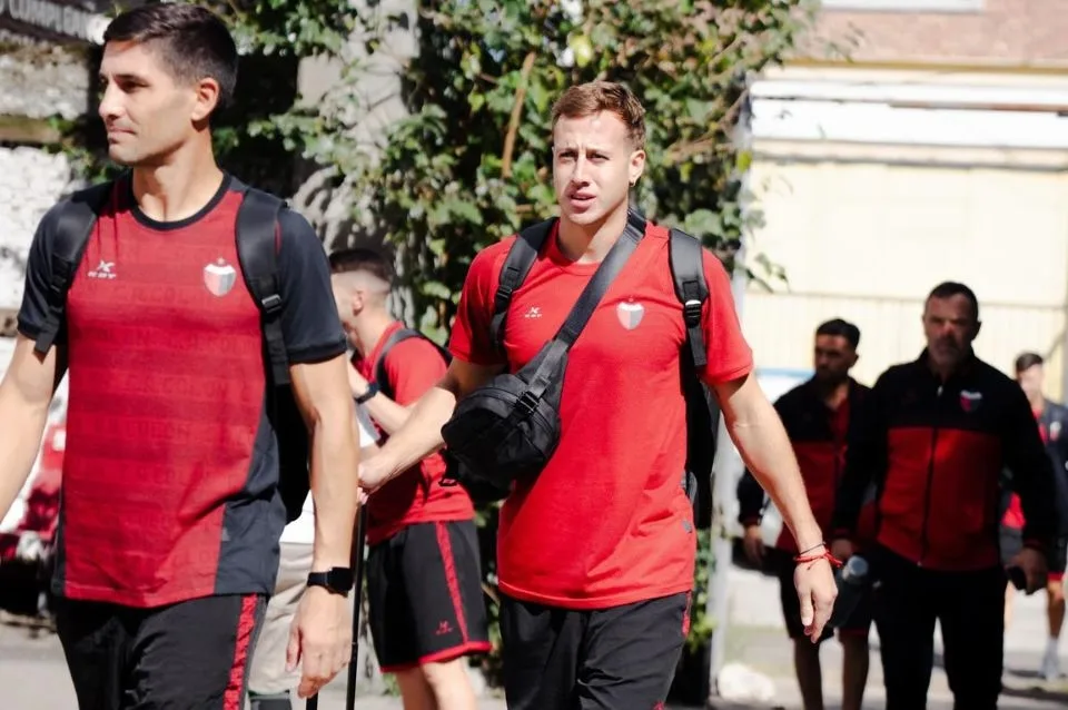 Colón enfrenta a Defensores de Belgrano con la urgencia de recuperar la victoria