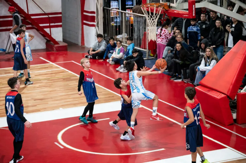 Comenzó el Campeonato Argentino de Federaciones de Minibásquet en la Región NEA