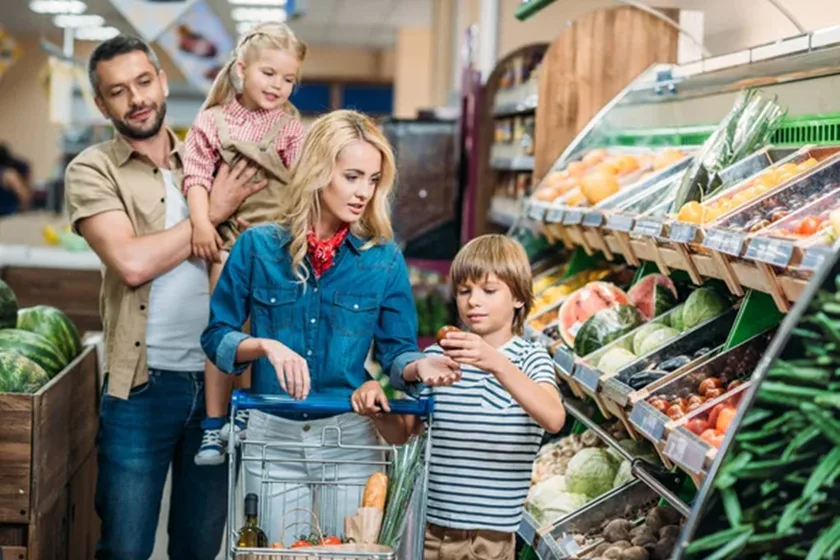 Cómo las familias argentinas reorganizan sus gastos frente a las dificultades económicas