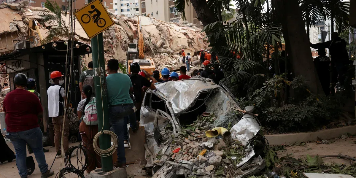Continúa la búsqueda de sobrevivientes tras el terremoto que dejó al menos 920 muertos en Venezuela