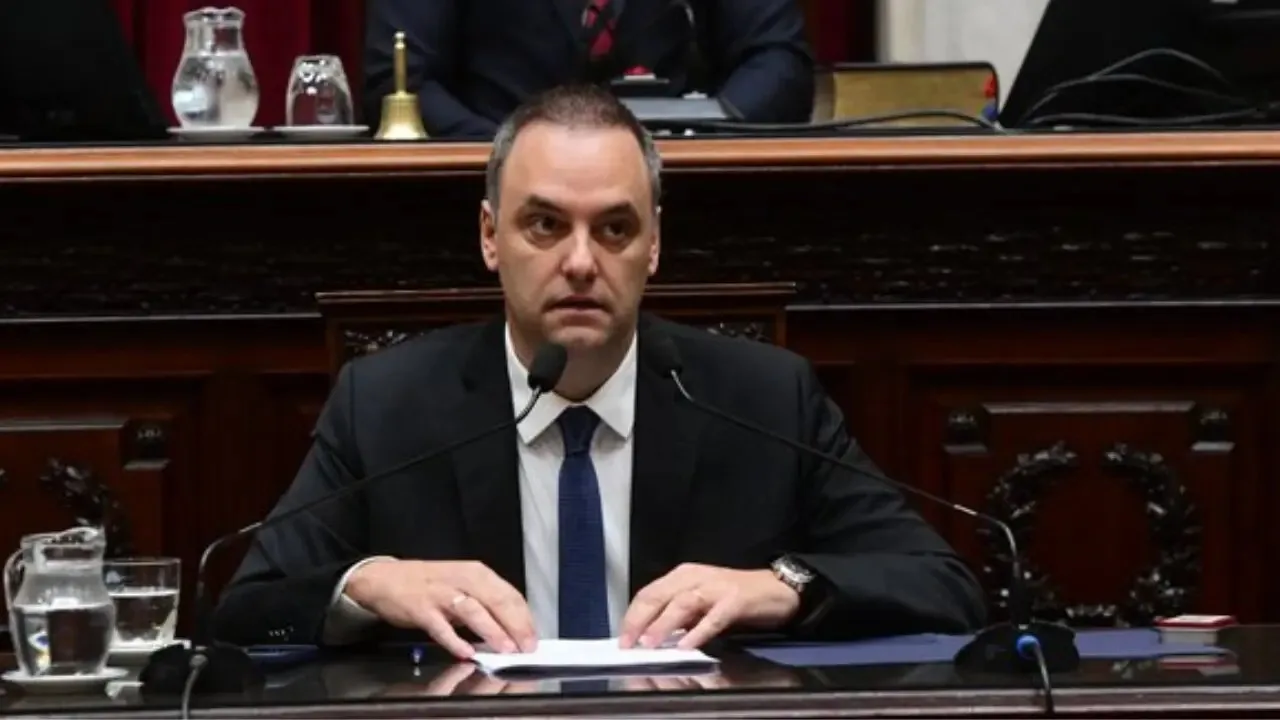 Diputados debatirán la interpelación a Manuel Adorni tras convocatoria de opositores