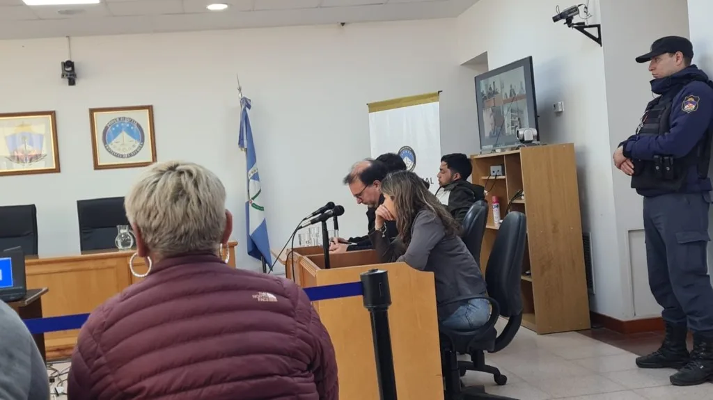 Dos hombres irán a juicio por doble homicidio con disparos en Cutral Co