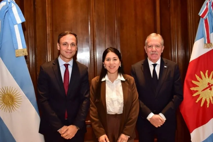 El gobernador Elías Suárez y Yanina Iturre dialogan sobre desarrollo y proyectos para Fernández