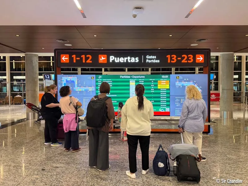 El turismo receptivo crece mientras disminuyen los viajes al exterior de argentinos