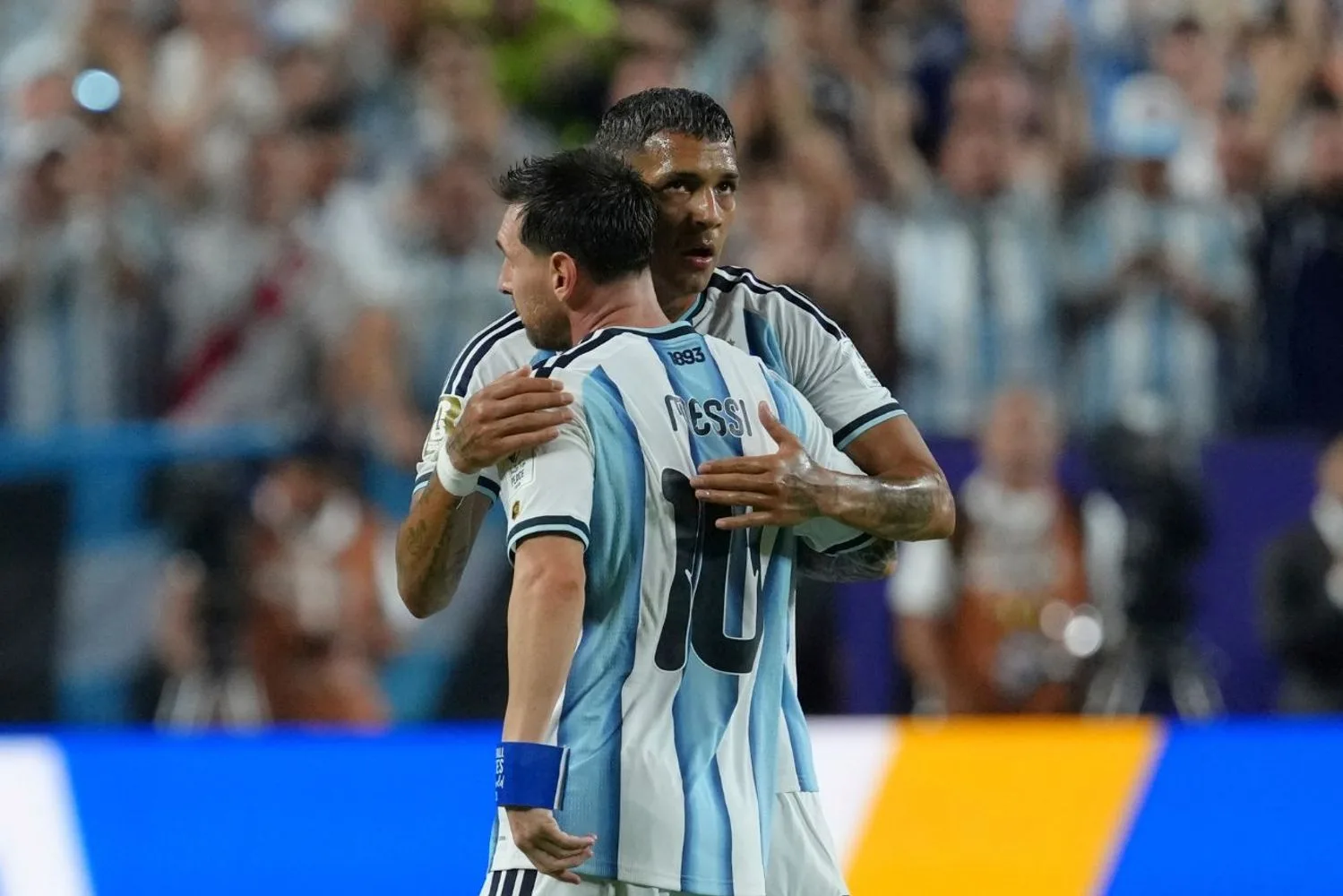 Facundo Medina brilló en el debut de Argentina en el Mundial 2026 con una actuación sólida