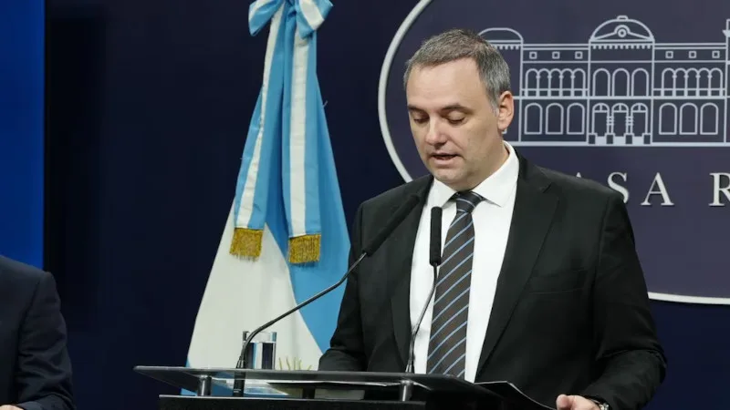 Fiscalía evalúa ampliar la investigación por enriquecimiento ilícito contra Manuel Adorni