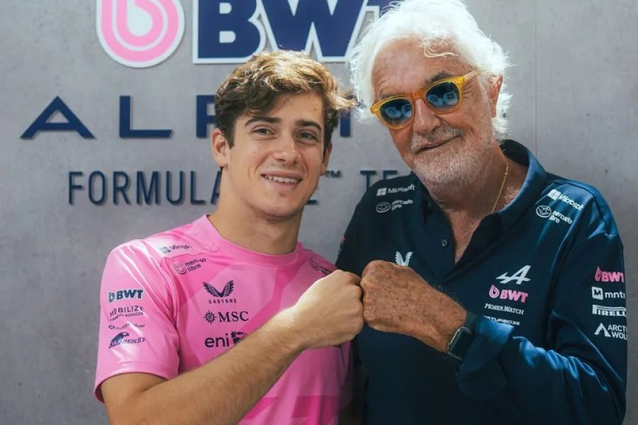 Flavio Briatore destaca el desempeño de Franco Colapinto en el GP de Barcelona