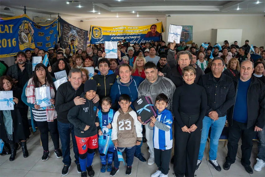 Florencio Varela alcanza un récord histórico en otorgamiento de personería jurídica a instituciones locales