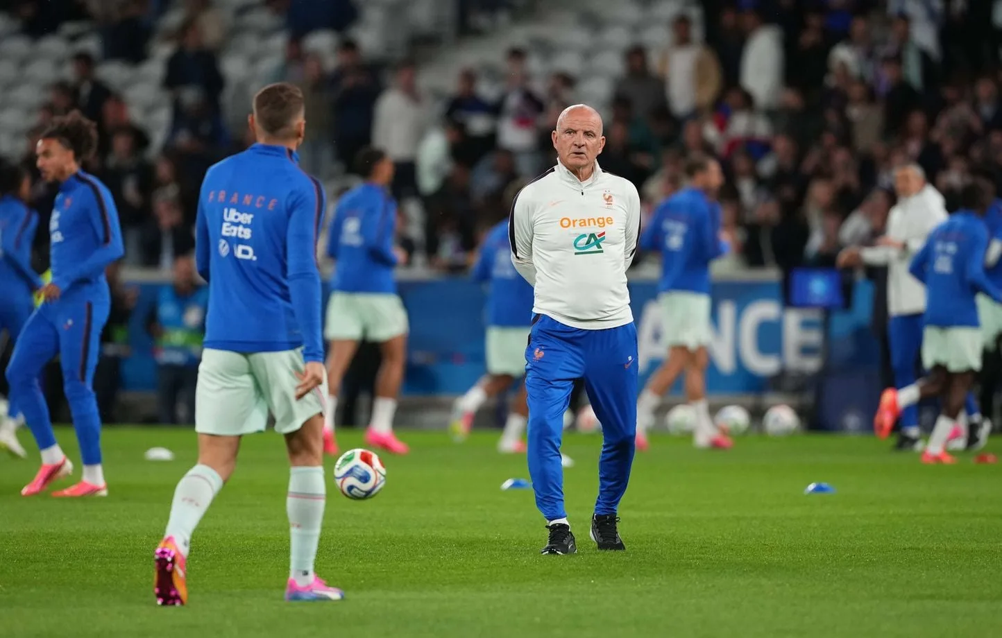 Guy Stéphan asume el mando temporal de Francia y prepara varios cambios para el duelo ante Noruega