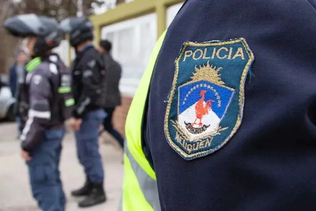 Imputan a un hombre por disparar contra la casa de un adolescente en Neuquén