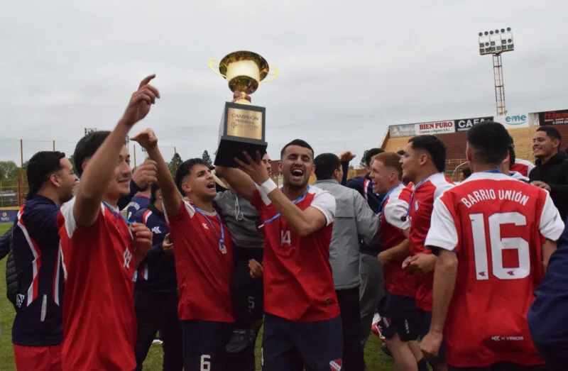 Independiente conquista su primer título en la Copa de la Liga Correntina tras vencer a Mandiyú