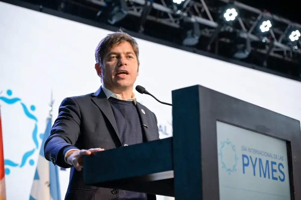 Kicillof atribuye a políticas nacionales la crisis y cierre masivo de pymes