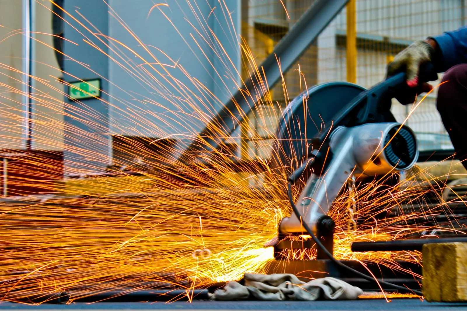 La industria metalúrgica profundiza su crisis y opera al nivel más bajo desde la pandemia
