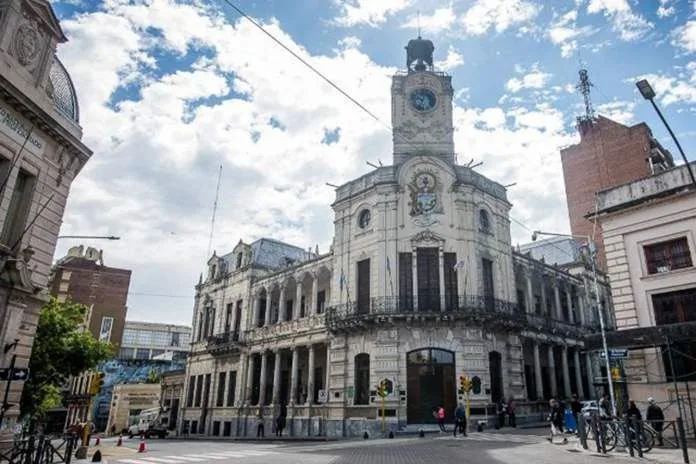 La Municipalidad de Paraná confirmó la fecha de pago del medio aguinaldo para estatales