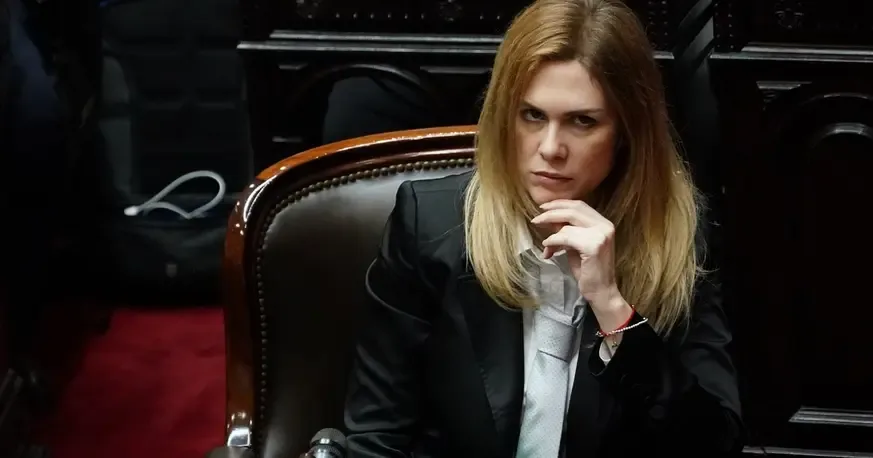 Lilia Lemoine defiende a Manuel Adorni ante cuestionamientos por su patrimonio